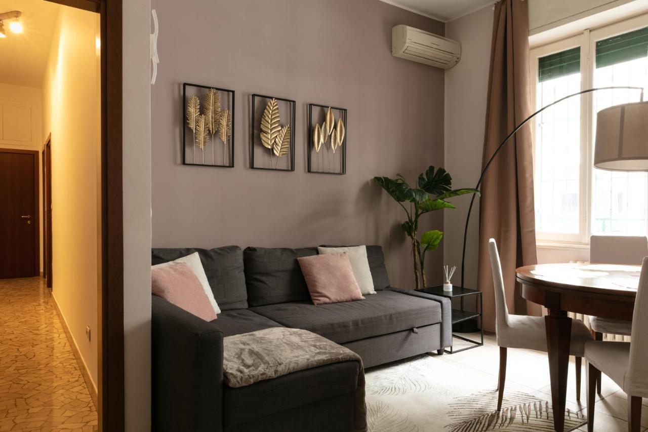 Dehomes - Citylife & Sempione Exclusive Suite Milan Bagian luar foto